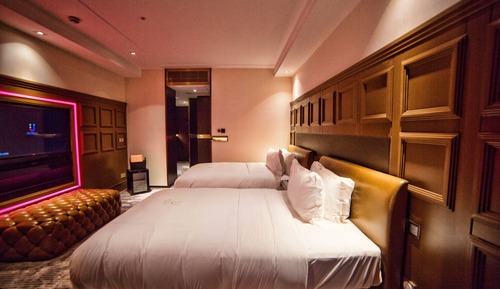Superior Twin Room with Mountain View