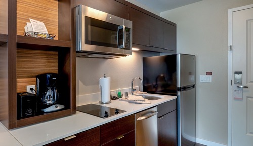 Studio, 1 King Bed with Sofa bed (Hearing Accessible)