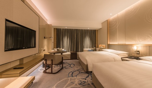 Room, 2 Double Beds, Lake View