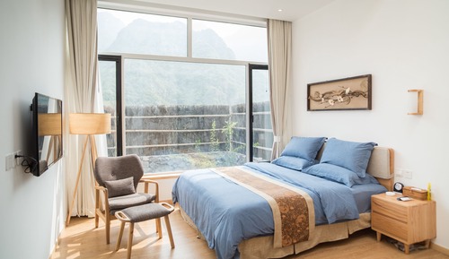 Superior Suite with Courtyard