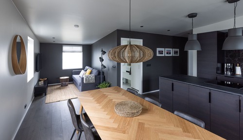Penthouse Deluxe Two Bedroom Apartment