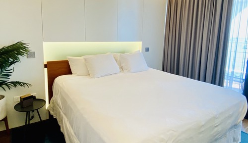 Royal Studio Suite