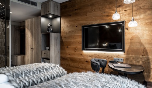 TWIN-BED Room