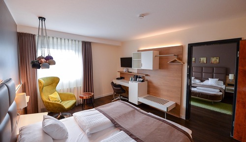 Comfort Room, 1 Queen Bed