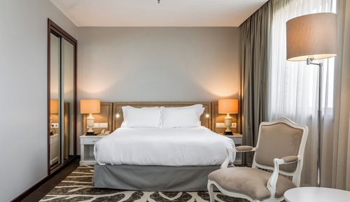 Premium Room