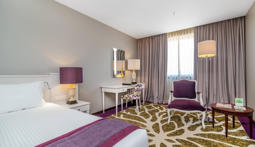 Standard Room, 2 Twin Beds, River View