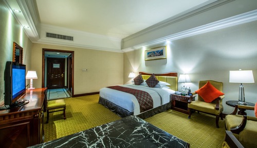 Commercial Suite