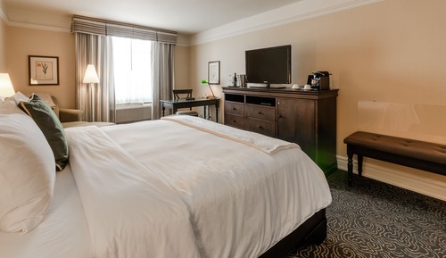Classic Room, 1 King Bed
