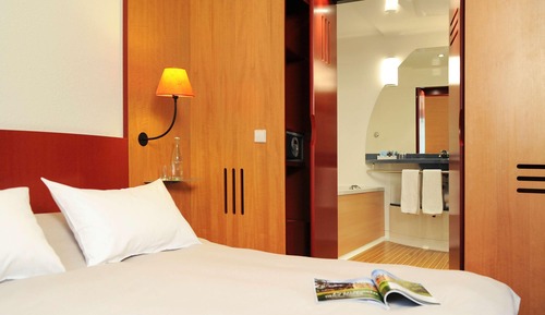 Standard Suite