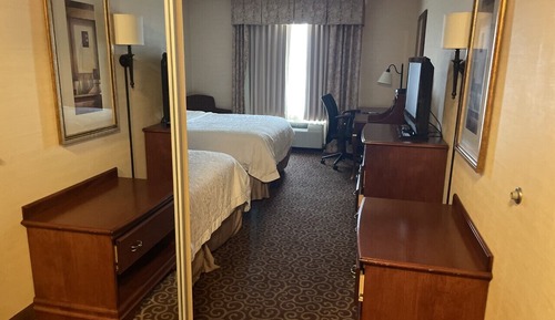 Room, 2 Queen Beds, Accessible, Non Smoking