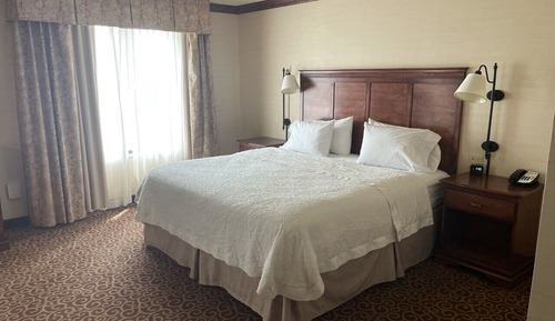 Suite, 1 King Bed, Accessible, Non Smoking