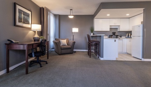 Studio, 1 King Bed, Kitchenette