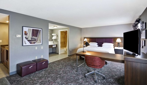 Studio, 1 King Bed with Sofa bed, Non Smoking