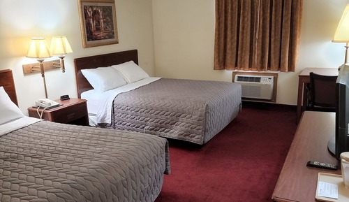 Two queen bed non smoking