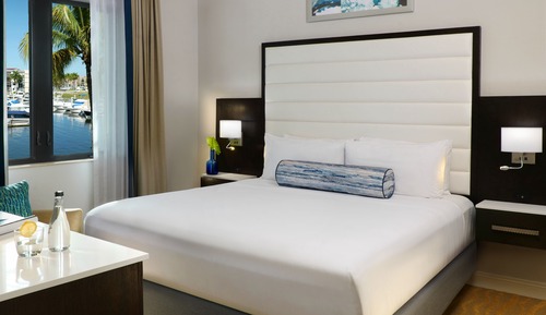 One Bedroom Suite, Accessible, Marina View