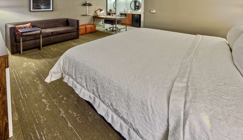 Studio, 1 King Bed with Sofa bed, Non Smoking