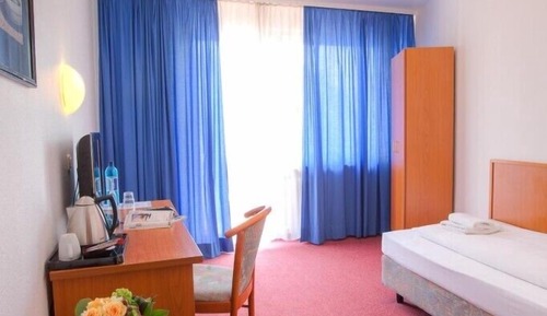 Economy Single Room, Shared Bathroom