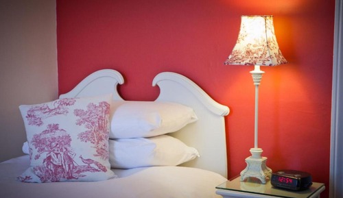 Classic Single Room