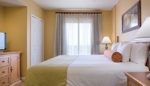 Suite, 3 Bedrooms