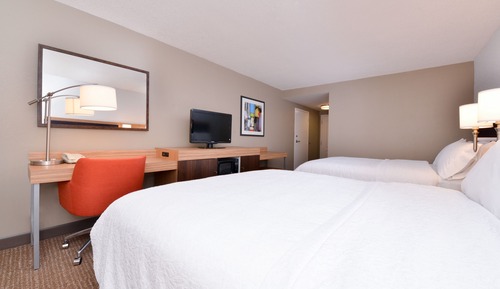 2 Queen Bed