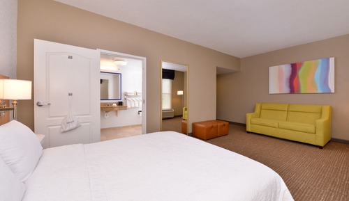 Suite, 1 Double Bed, Accessible, Non Smoking
