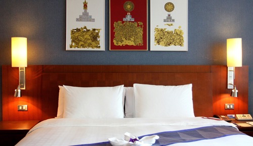 Room, 1 King Bed, Pool View