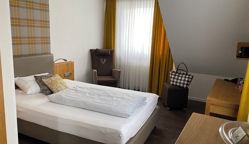 Classic Single Room