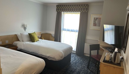 Standard Room, 2 Twin Beds, Accessible, Non Smoking