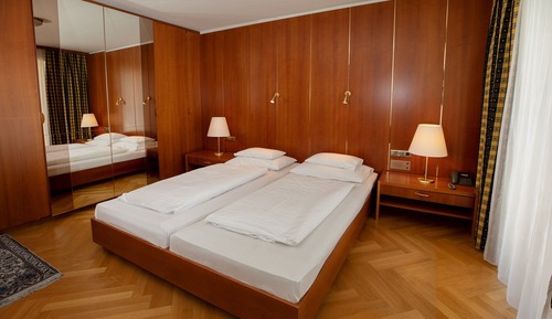 Standard Apartment