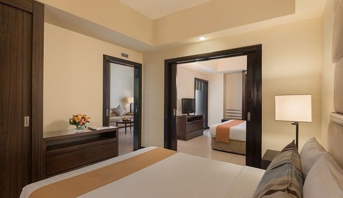 Deluxe Suite 2 Bedroom