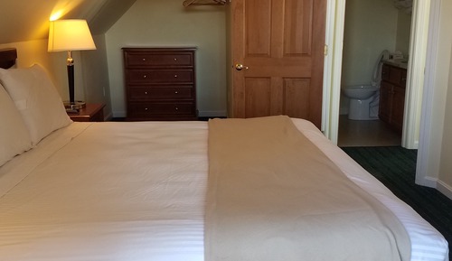 Suite, 1 Bedroom, Kitchen, Third Floor