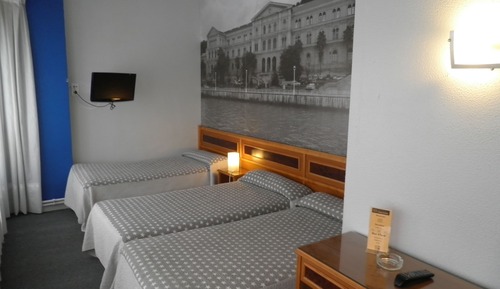 Triple Room