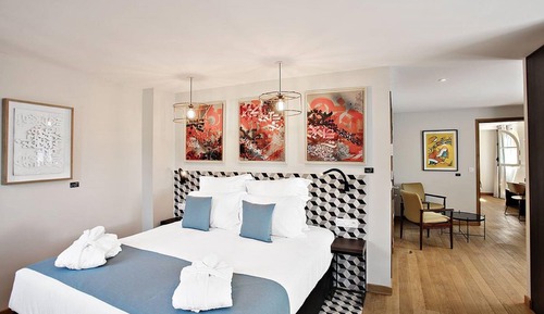 Junior Suite