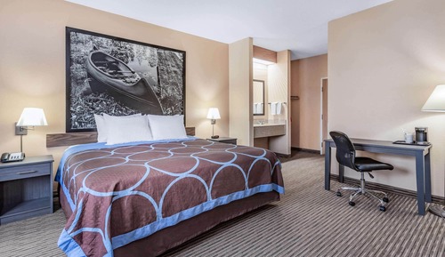 Deluxe Suite, 1 King Bed, Non Smoking
