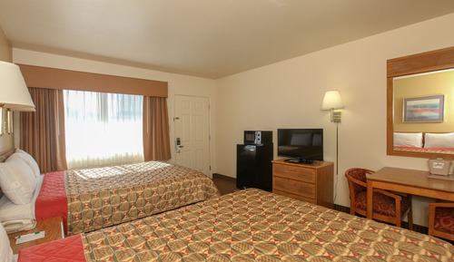 Standard Room, 2 Queen Beds