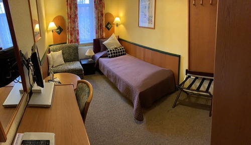Standard Single Room