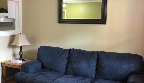 Studio Suite, 1 Queen Bed, Kitchenette