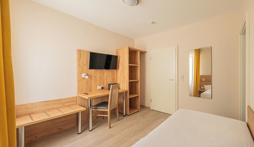 Standard Single Room