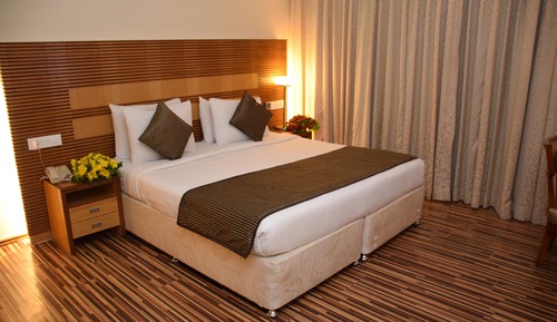 Standard Double or Twin Room - Complimentary Shuttle Pickup and Drop to Sai Baba Temple (Gate 2)