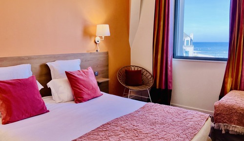 Chambre Triple Familiale, vue mer