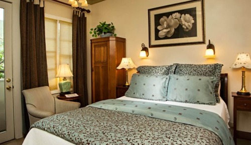 Room, Private Bathroom (#11 Goldfields)