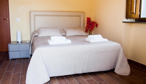 Superior Double Room, Garden View