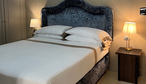 1 Bedroom Apartment with Sofa Bed