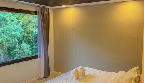 Exclusive Studio Suite