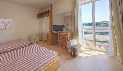 Classic Double Room, Hill View