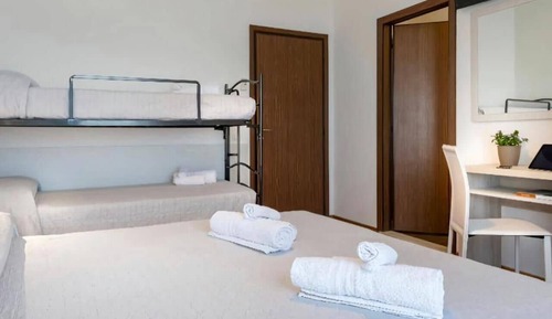 Comfort Quadruple Room