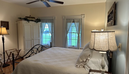 Classic Double Room