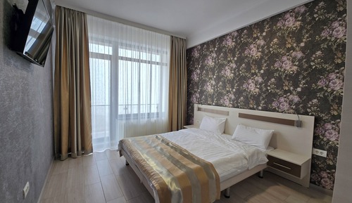 Family Apartment, 1 Bedroom, Courtyard View