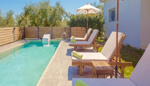 Family Villa, 2 Bedrooms, Private Pool, Pool View (Salvia)