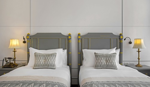 Le Thatluang Suite